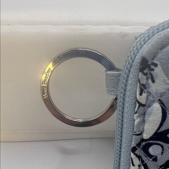 Vera Bradley Light Blue/Navy Floral Perennials Mini Wallet-Zip Around Keychain - Picture 14 of 16